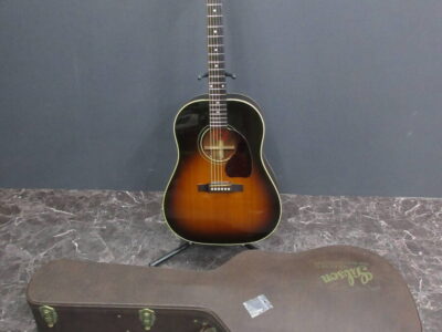 Gibson J-45