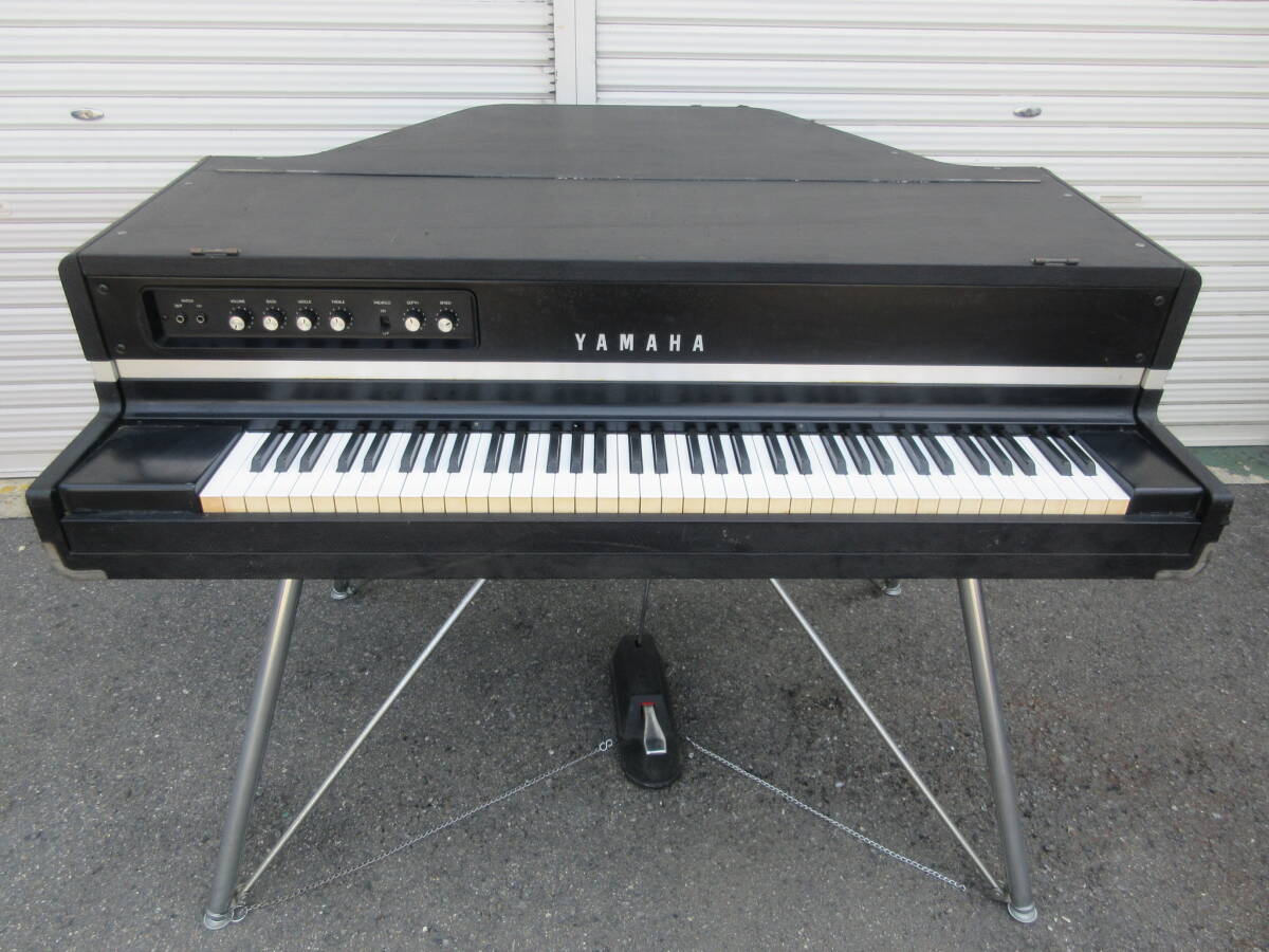 YAMAHA CP-70B